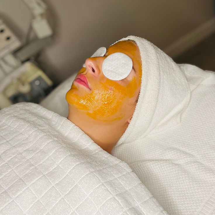 melano peel facial in Multan